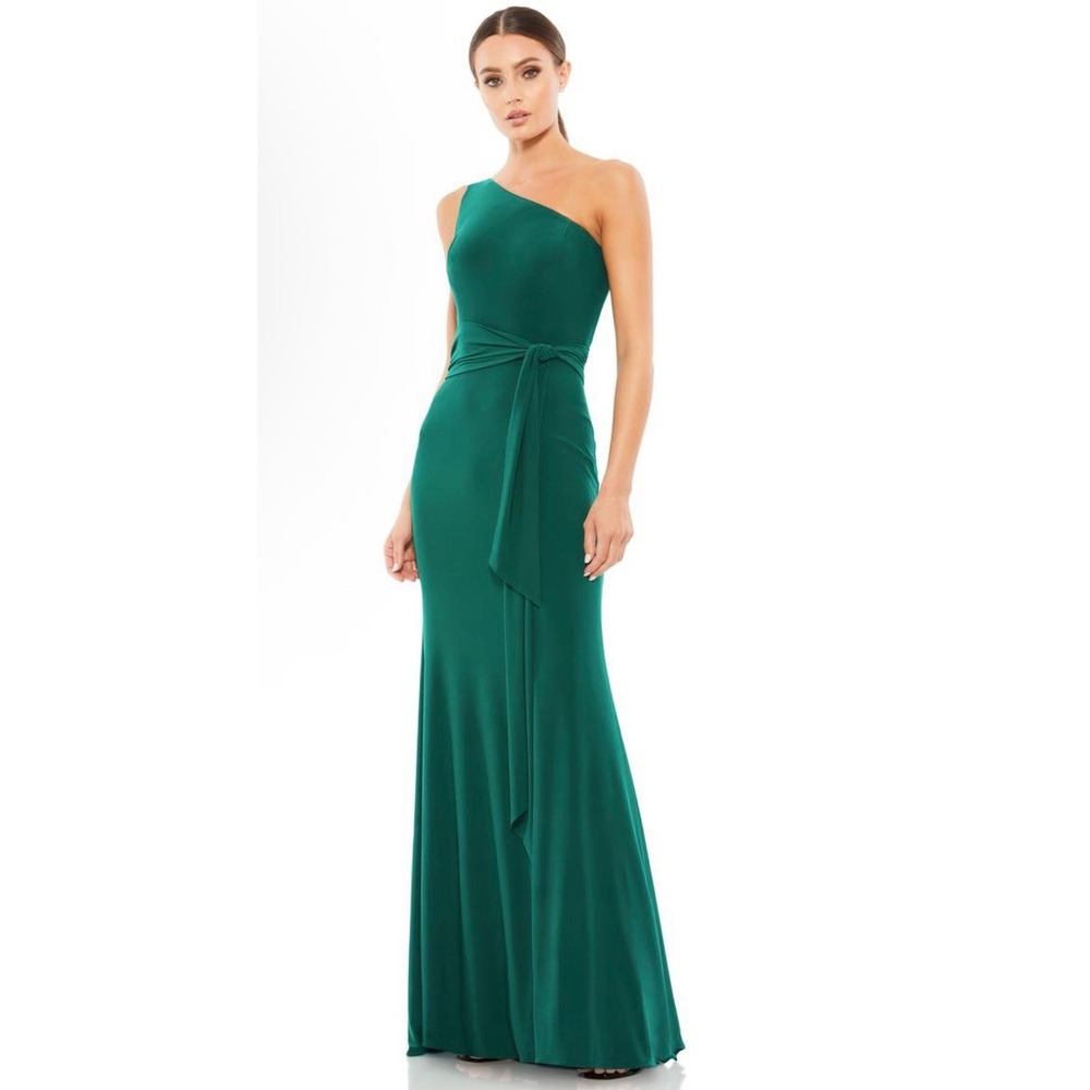 Mac Duggal 26581 One-Shoulder‎ Jersey Gown – Emerald – Size 0